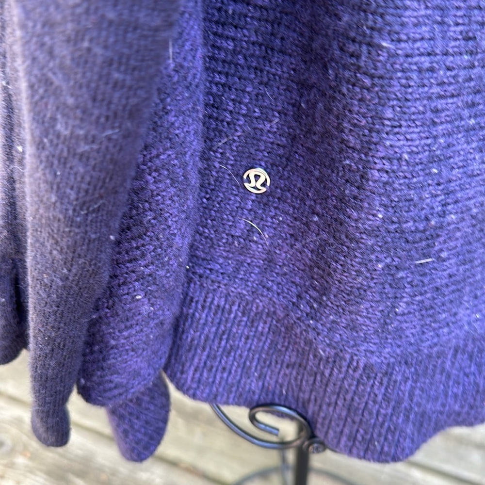 Lululemon Wrap It Up Sweater​ - Picture 7 of 9